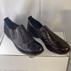 Romika Leather Slip On Loafers Womens US. 6 .5      ‎  EU 37 Brown Wrinkle